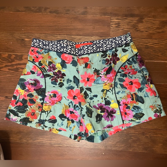 🟩 Anthropologie Floral Shorts - Picture 1 of 5